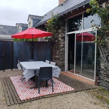 Maison De Charme Avec Piscine En Partage Σπίτι διακοπών *