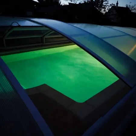 Maison De Charme Avec Piscine En Partage 別荘 *