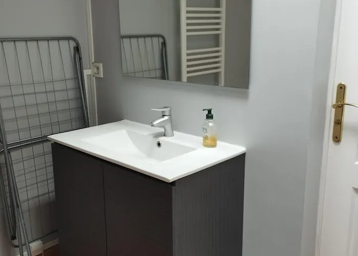 Maison De Charme Avec Piscine En Partage Saint-Jean-des-Mauvrets